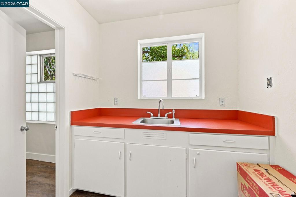 1210 Alhambra Ave Property Photo 33
