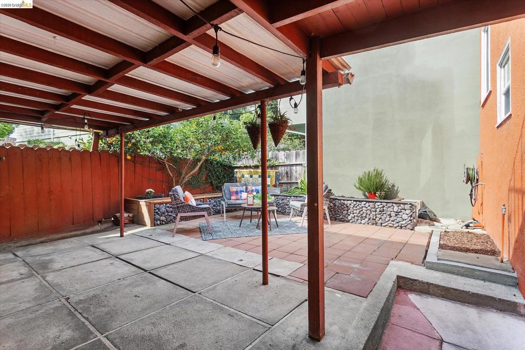 2739 Grande Vista Ave Property Photo 35
