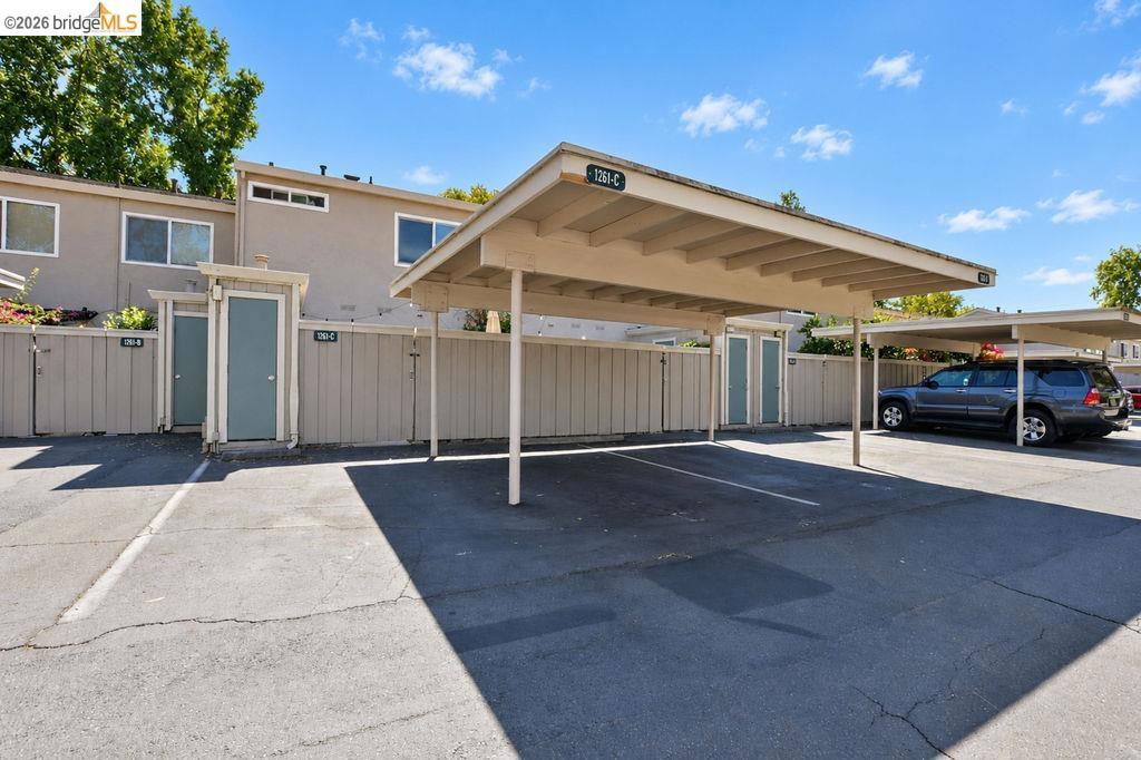 1261 Pine Creek Way C Property Photo 32
