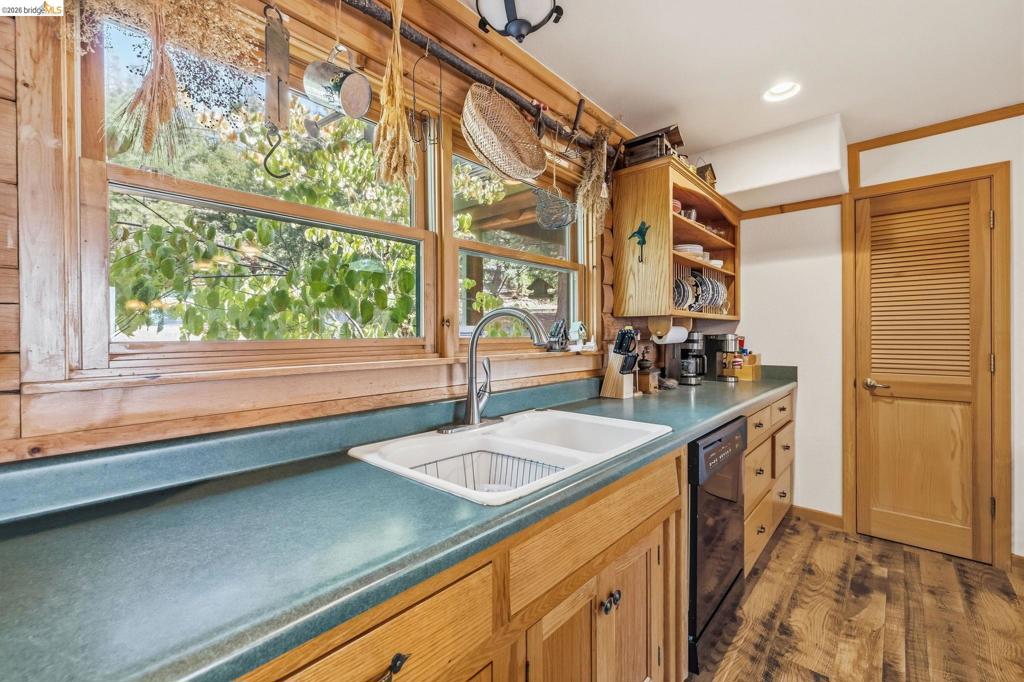 22420 Colorado River Property Photo 19
