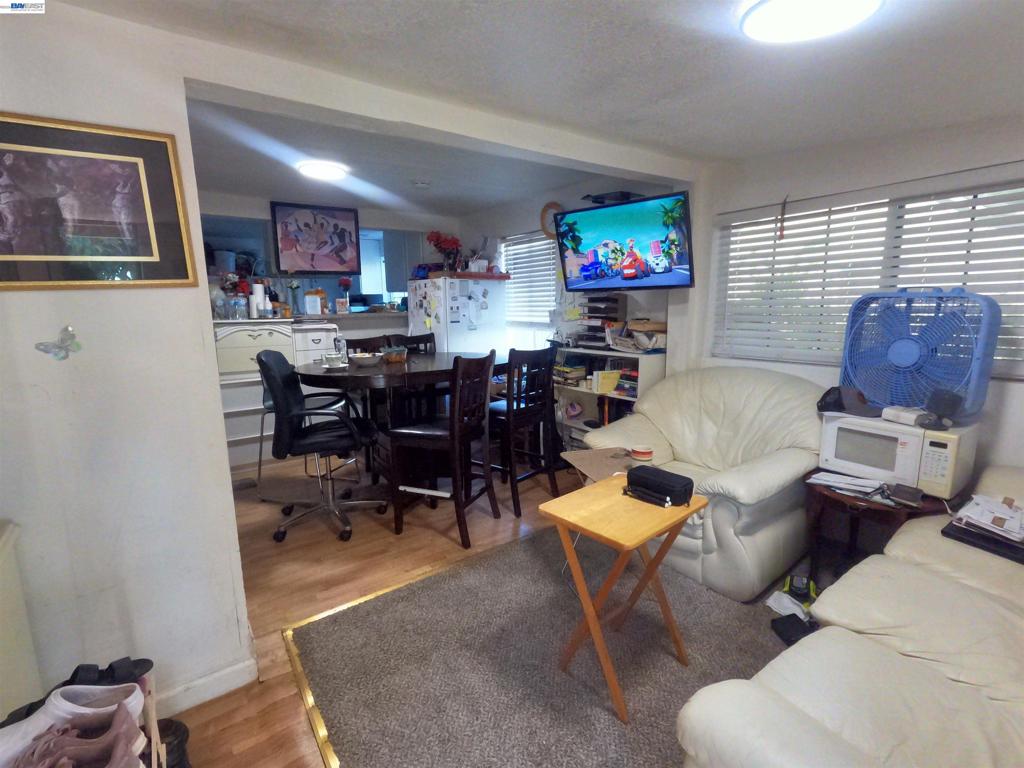 4439 Horner St Property Photo 6