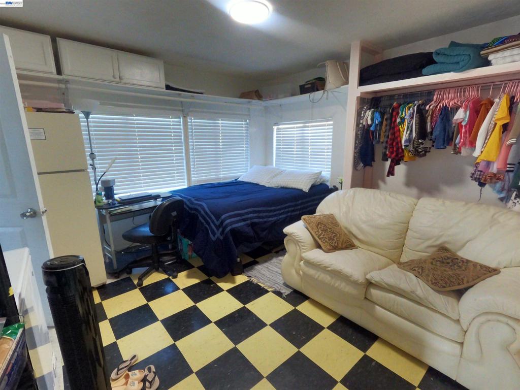 4439 Horner St Property Photo 9