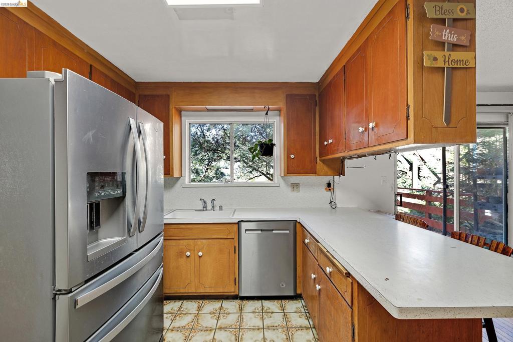 6501 Oakwood Dr Property Photo 8