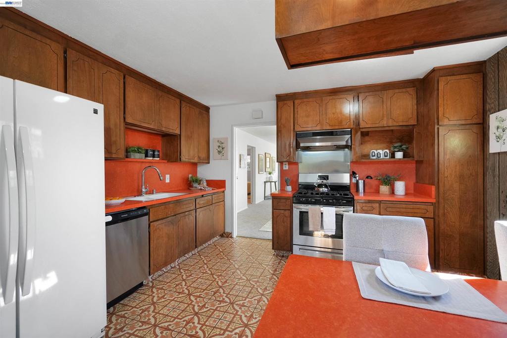 701 Floresta Blvd Property Photo 8