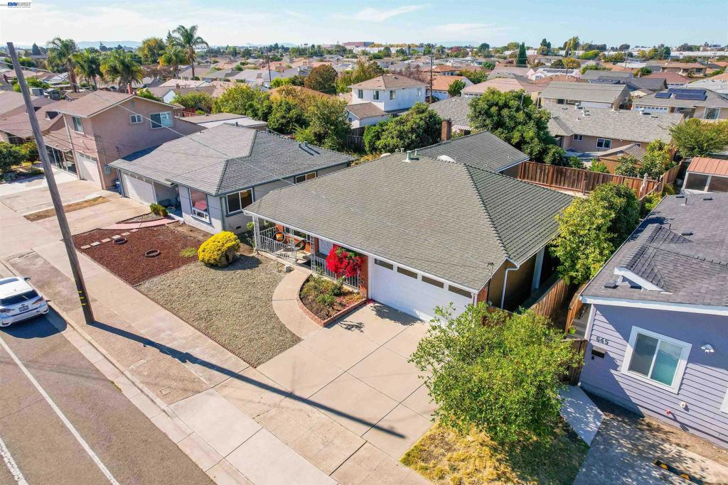 701 Floresta Blvd Property Photo 43