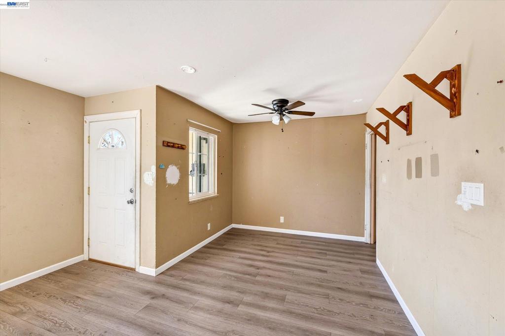 3470 Pestana Way Property Photo 5