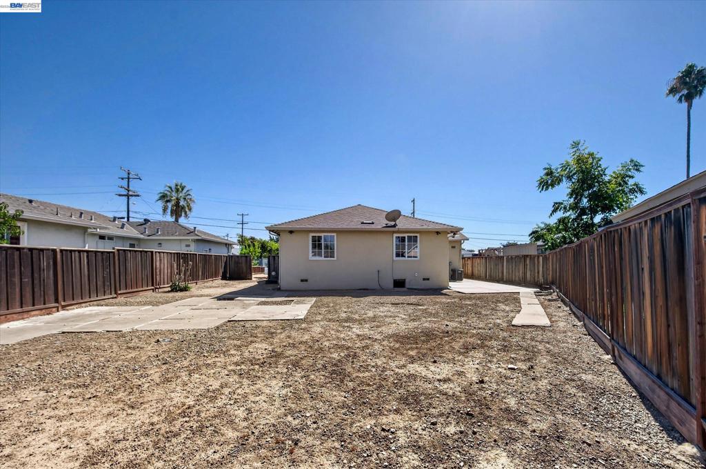 3470 Pestana Way Property Photo 22