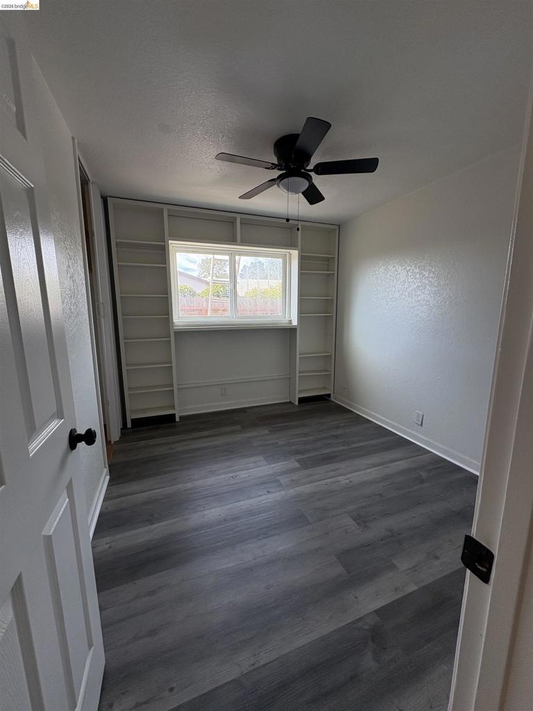 115 Cook Circle Property Photo 3