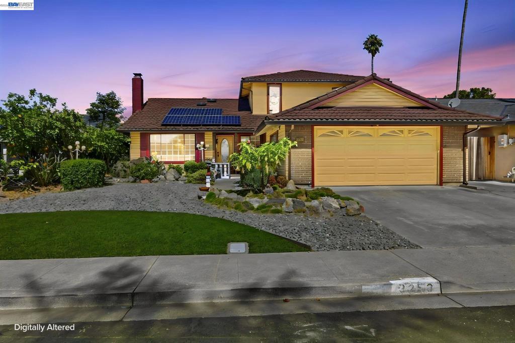 3253 Santa Isabella Ct Property Photo 2