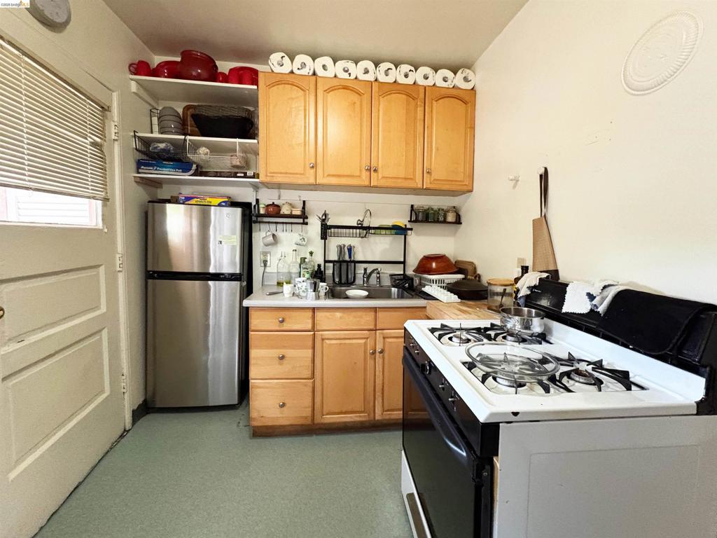 2801 Fulton St Property Photo 13