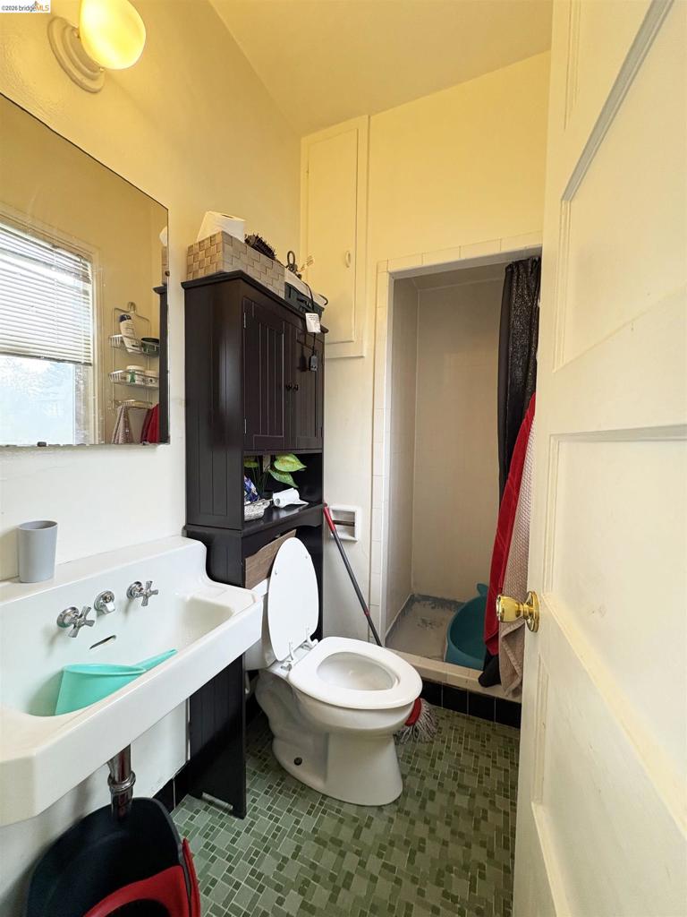 2801 Fulton St Property Photo 18