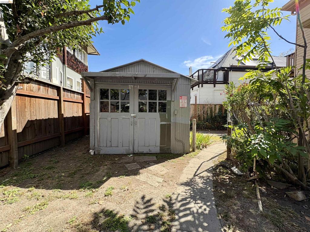 2801 Fulton St Property Photo 30