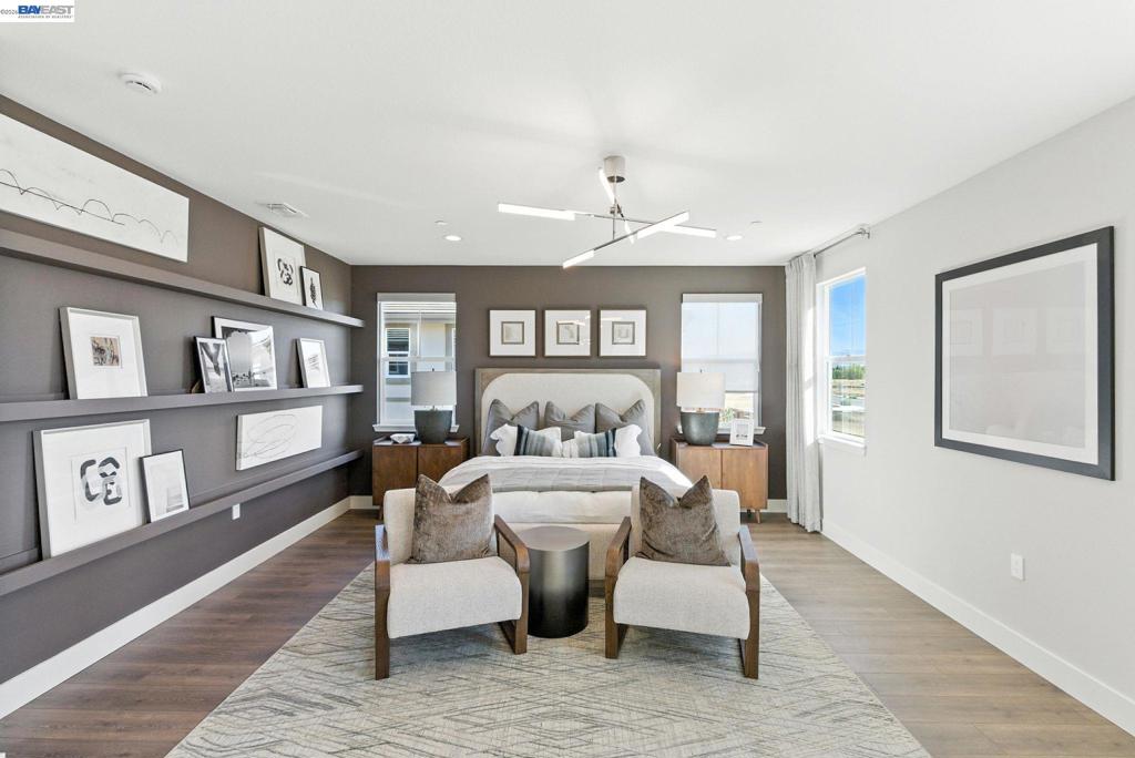 1590 Ponza Circle Property Photo 3