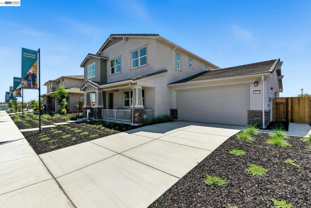 1590 Ponza Circle Property Photo 9