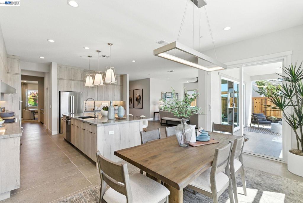 1590 Ponza Circle Property Photo 34
