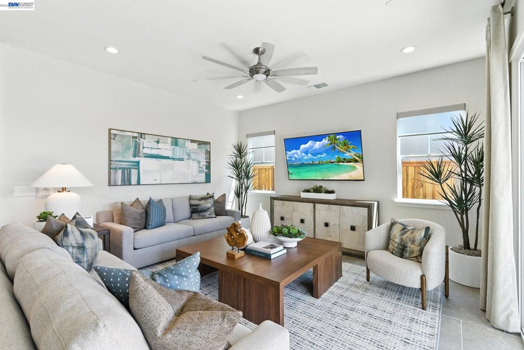 1590 Ponza Circle Property Photo 45