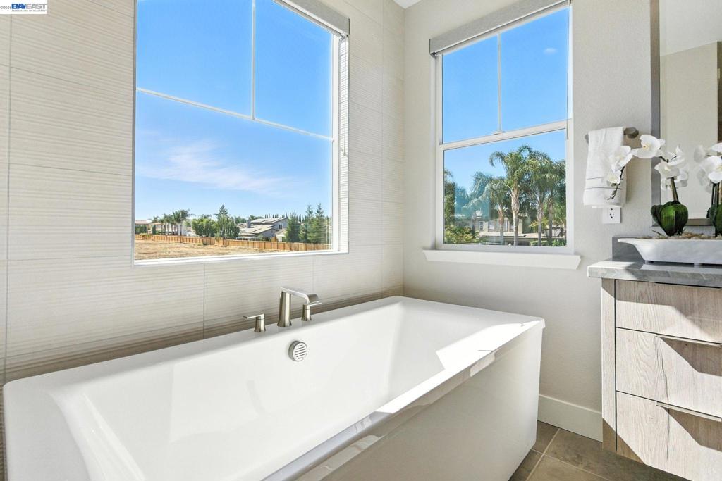 1590 Ponza Circle Property Photo 87