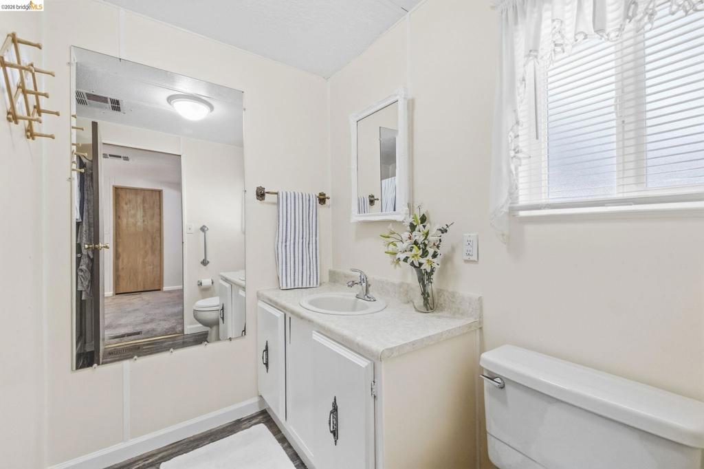 10956 Green St Property Photo 16