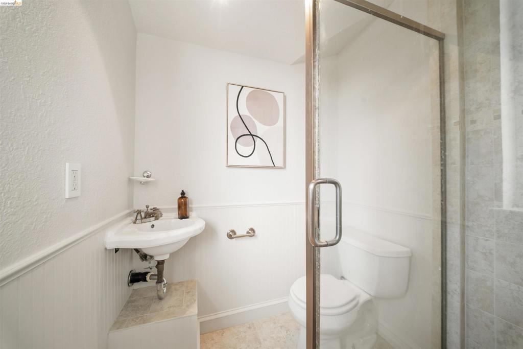 21 Stonington Pt Property Photo 39