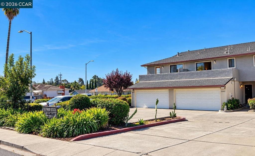 22093 Betlen Way Property Photo 4