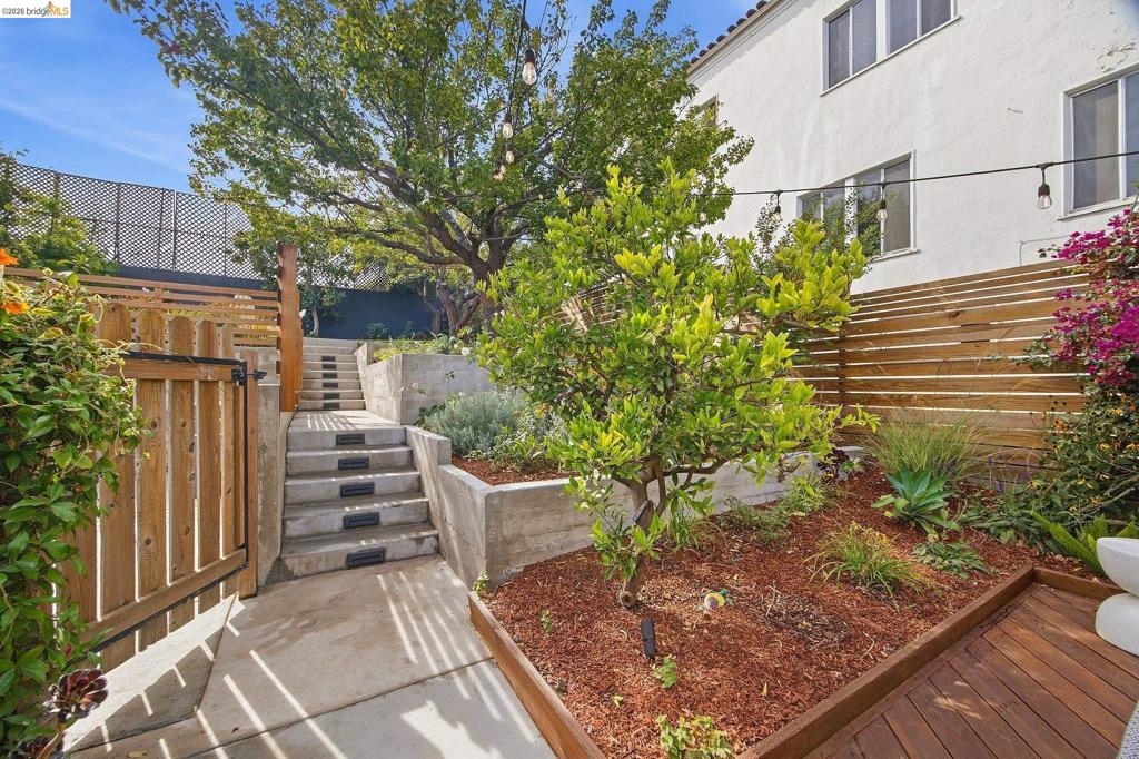 293 Santa Clara Ave. Property Photo 42