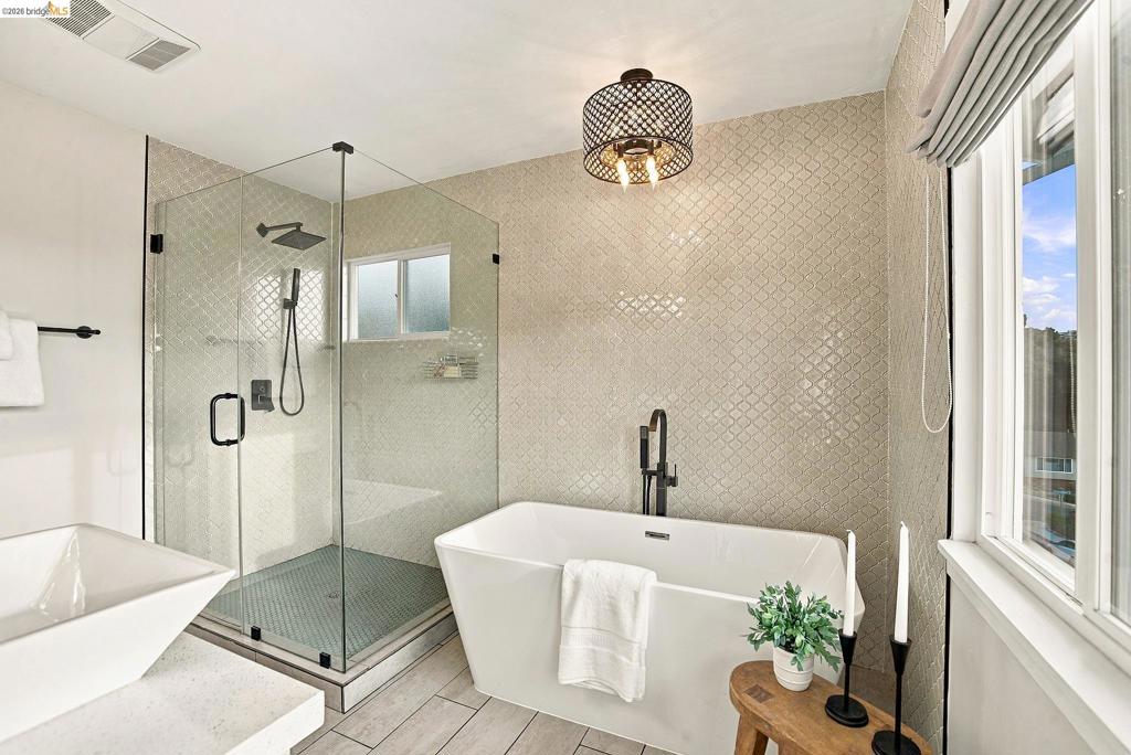 476 Creighton Way Property Photo 31