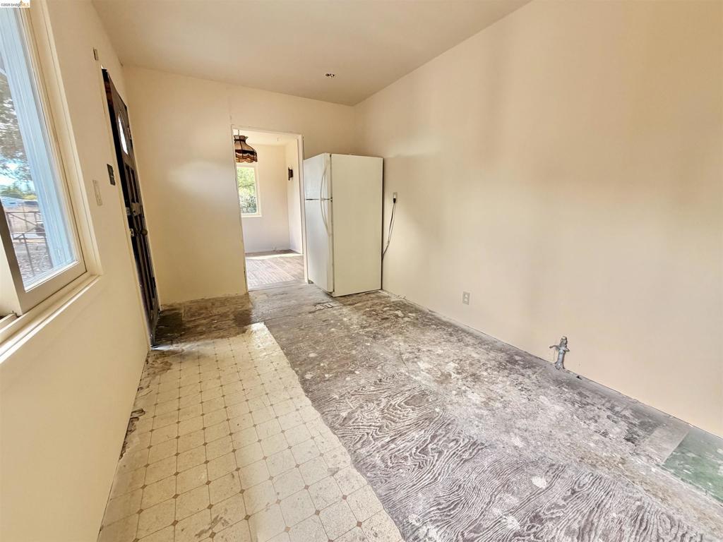 123 Horn Ave Property Photo 6