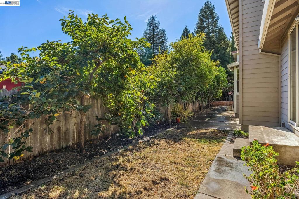 3265 Hertlein Pl Property Photo 59