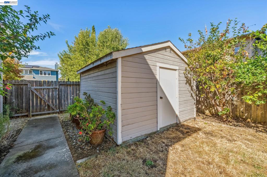 3265 Hertlein Pl Property Photo 60