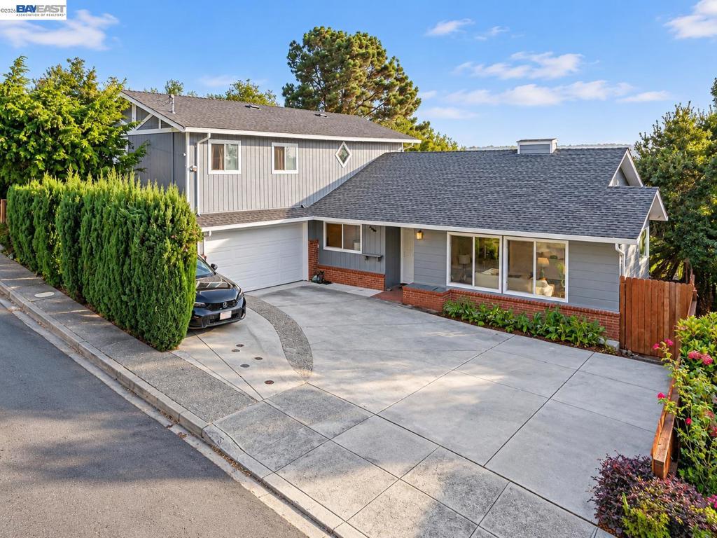 4734 Geranium Place Property Photo 1