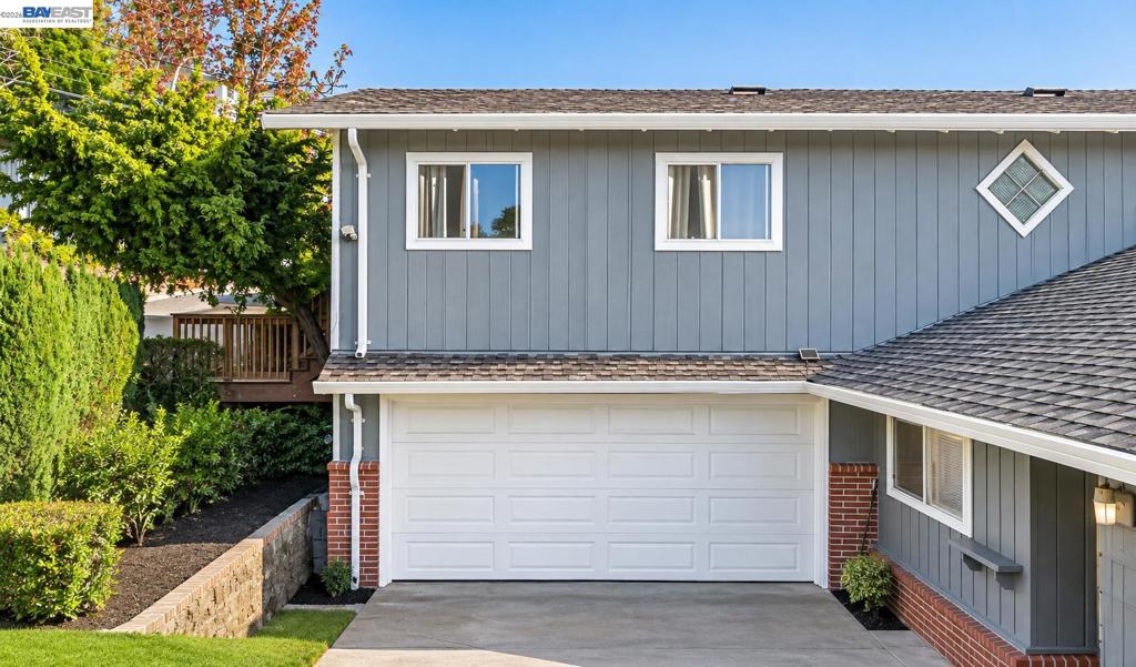 4734 Geranium Place Property Photo 3