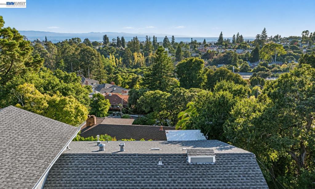 4734 Geranium Place Property Photo 34