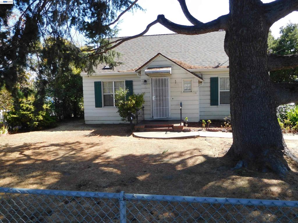3257 Somerset Ave Property Photo 10