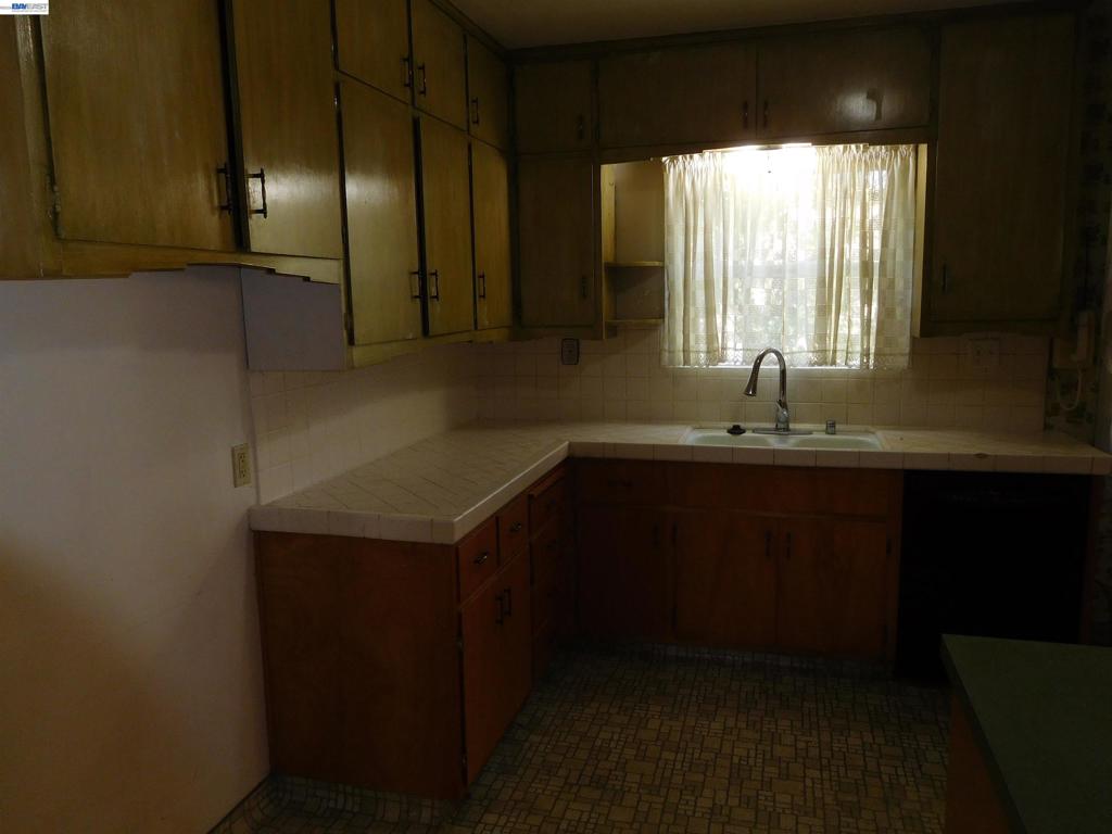 3257 Somerset Ave Property Photo 14