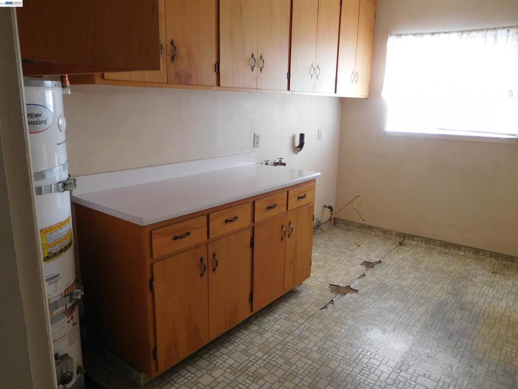 3257 Somerset Ave Property Photo 16