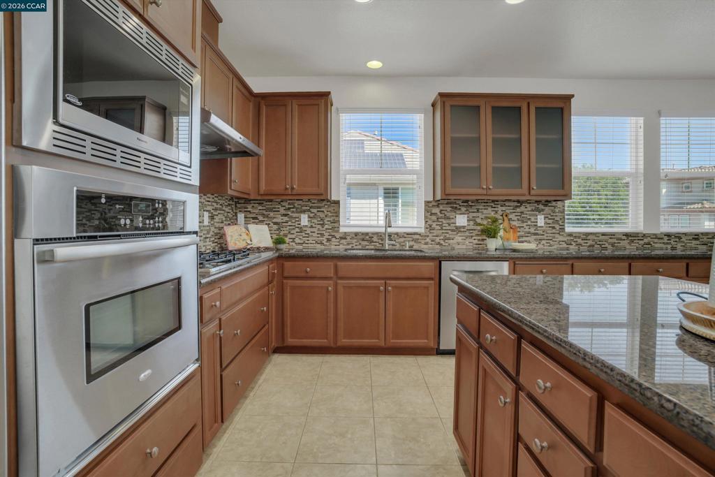 2900 Calico Cmn Property Photo 5
