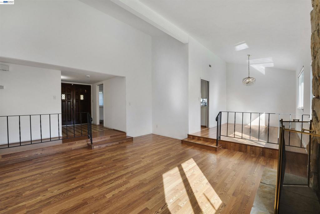 7516 Dorchester Way Property Photo 21