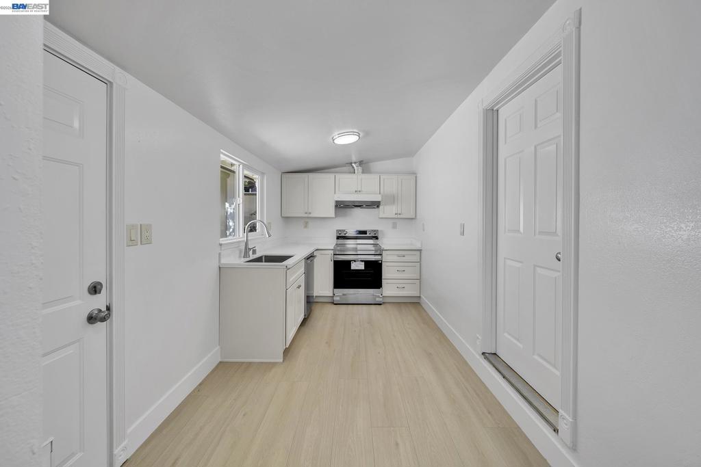 43442 Bryant St Property Photo 54