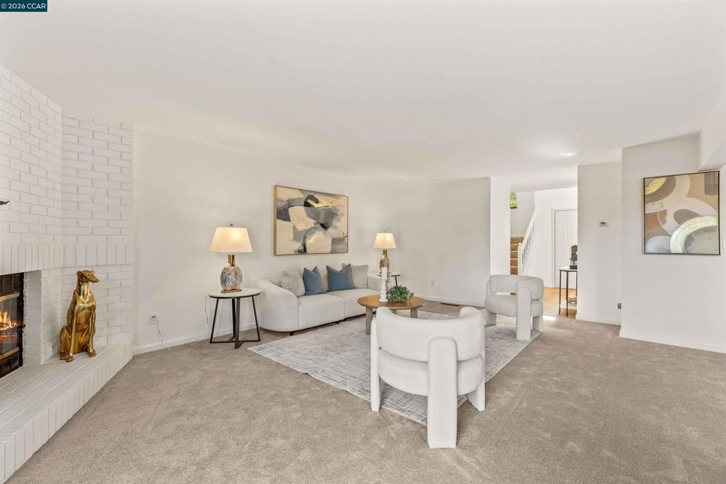 1085 Camino Verde Cir Property Photo 6