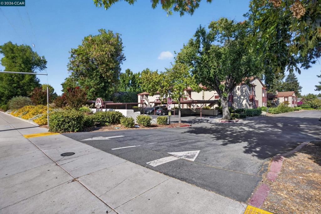 1391 Monument Blvd 1 Property Photo 37