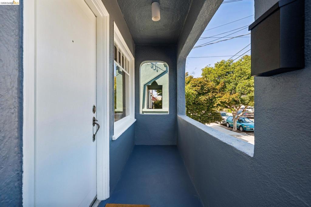 710 Cornell Ave Property Photo 3