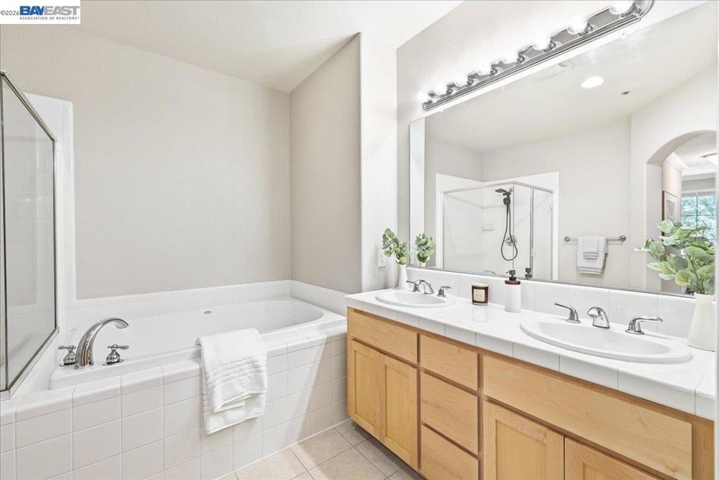 1437 Marcello Dr Property Photo 44