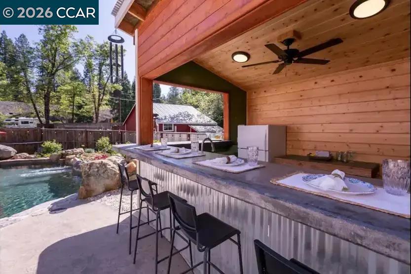 33800 Alta Bonnynook Rd Property Photo 4