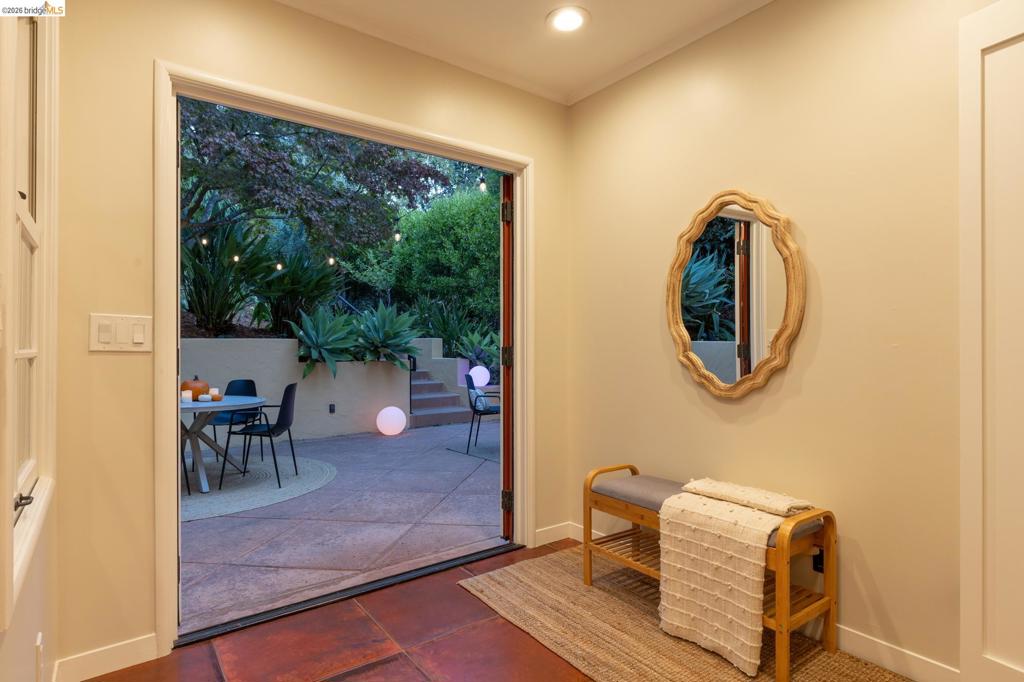 639 Jean St Property Photo 60