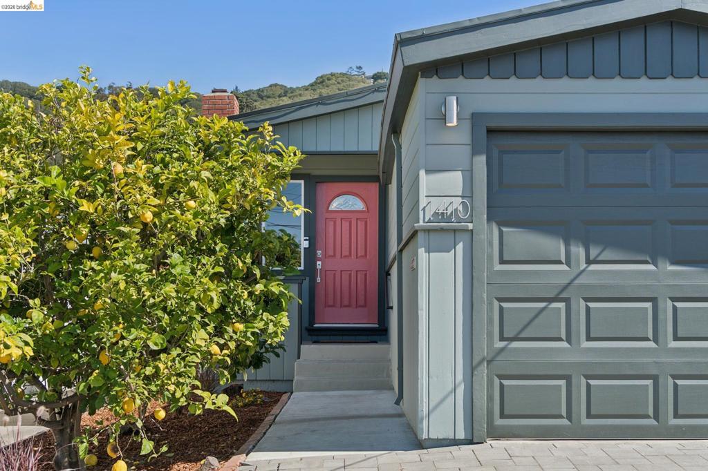 1410 Lawrence St Property Photo 6