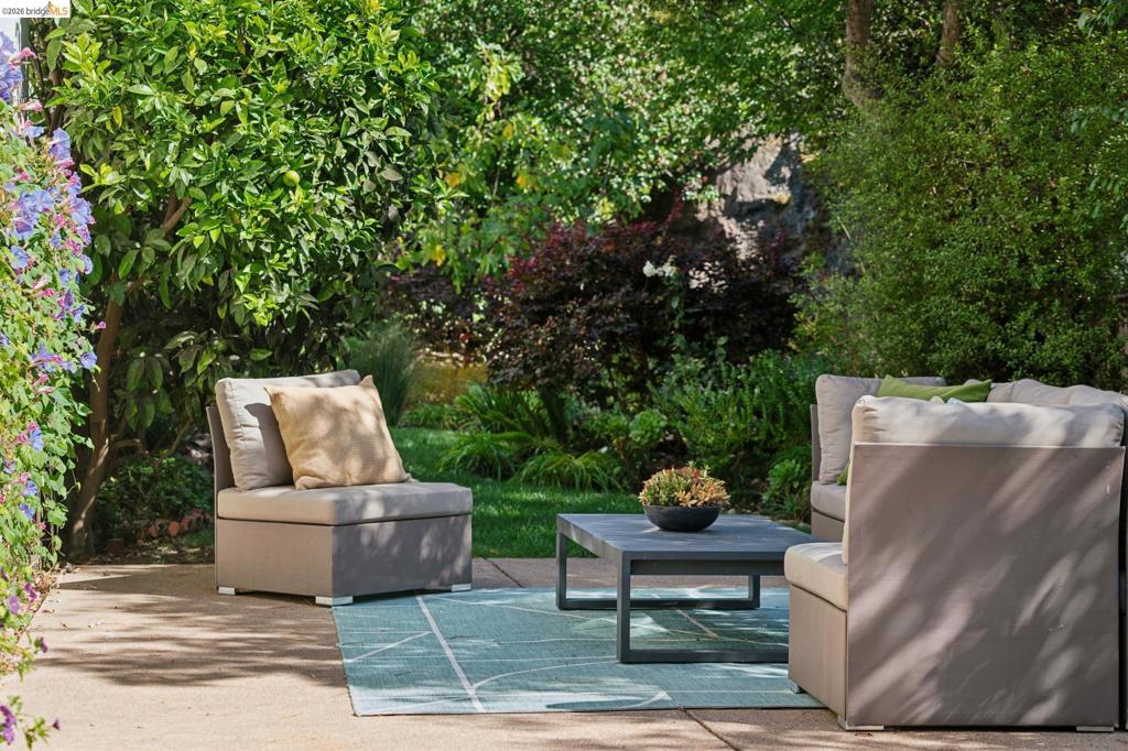 929 Contra Costa Ave Property Photo 49