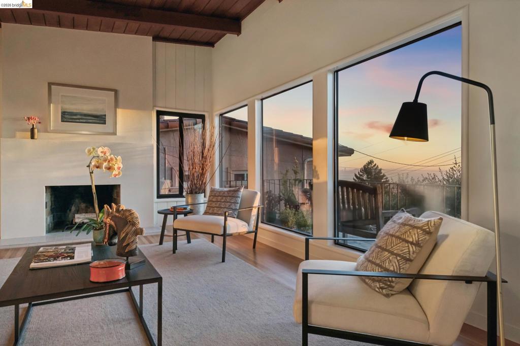 42 Cowper Ave Property Photo 10
