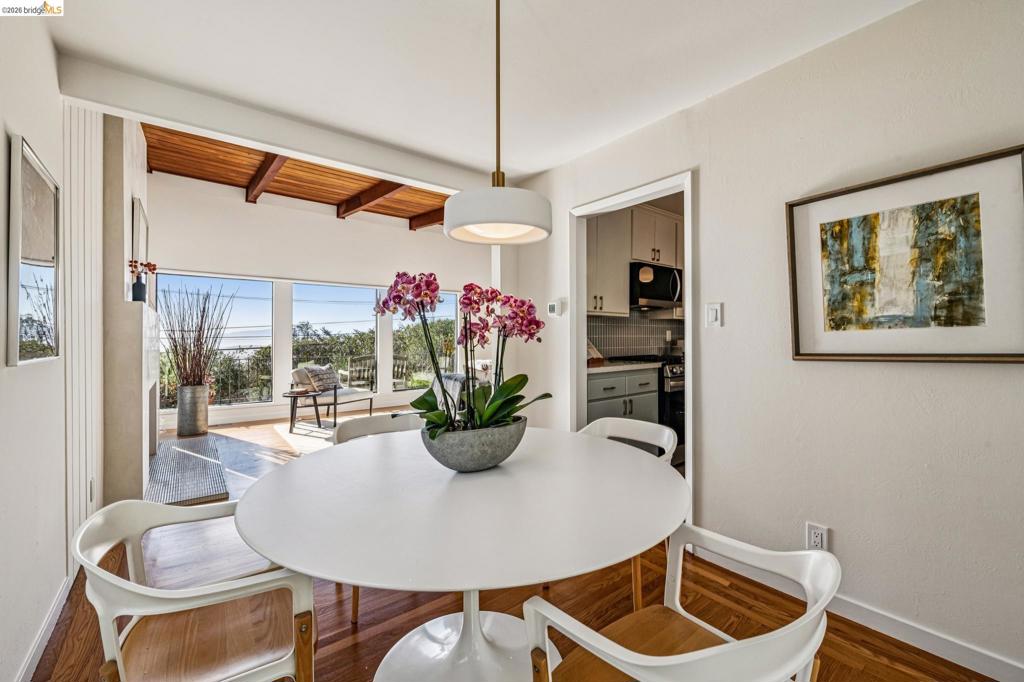 42 Cowper Ave Property Photo 21