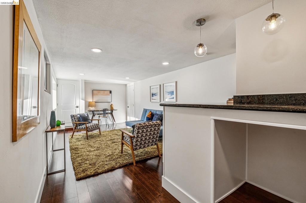 42 Cowper Ave Property Photo 41