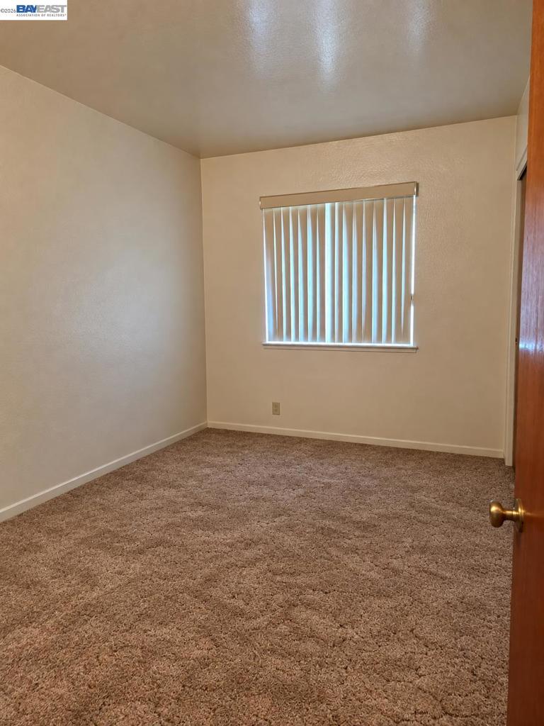 230 Flanders Ct Property Photo 12